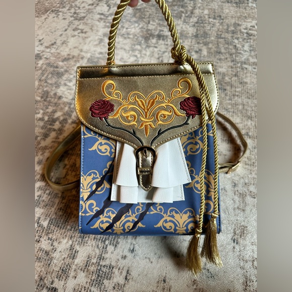 Danielle‎ Nicole Disney
Beauty and the Beast Mini
Backpack - Picture 5 of 8